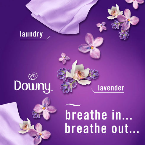 Febreze PLUG Scented Oil Starter Kit, Warmer + 2 Downy & 1 Downy Calm Refills